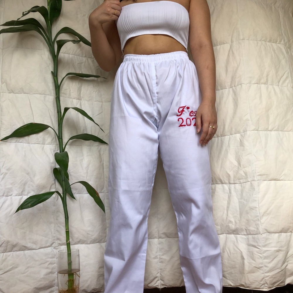 Embroidered Pants - Picture 3 of 4